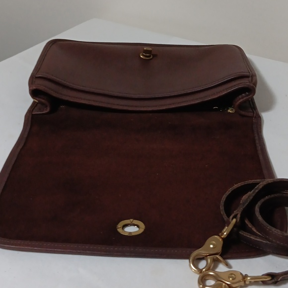COACH Vintage RIDGFIELD *ORIGINAL* Brown Shoulder or Crossbody Bag - Picture 3 of 11